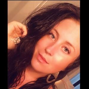 Meet your Posher, Lacey